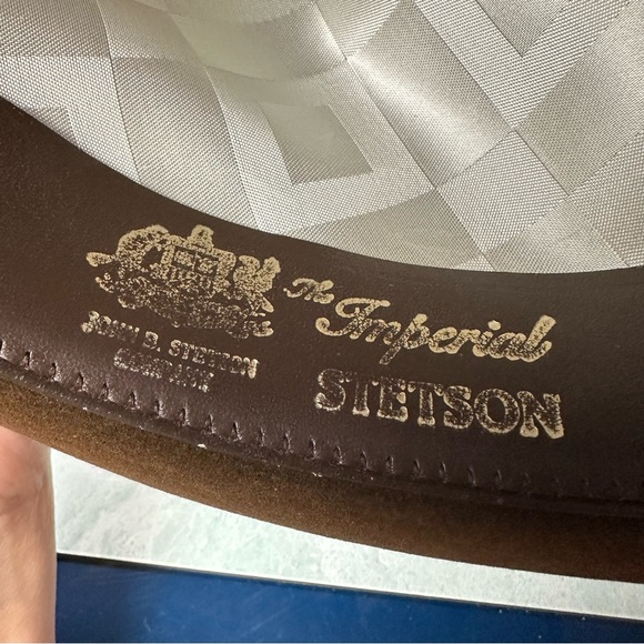 The Imperial Stetson fedora hat in brown with feather in band size 7 or medium - Picture 9 of 9